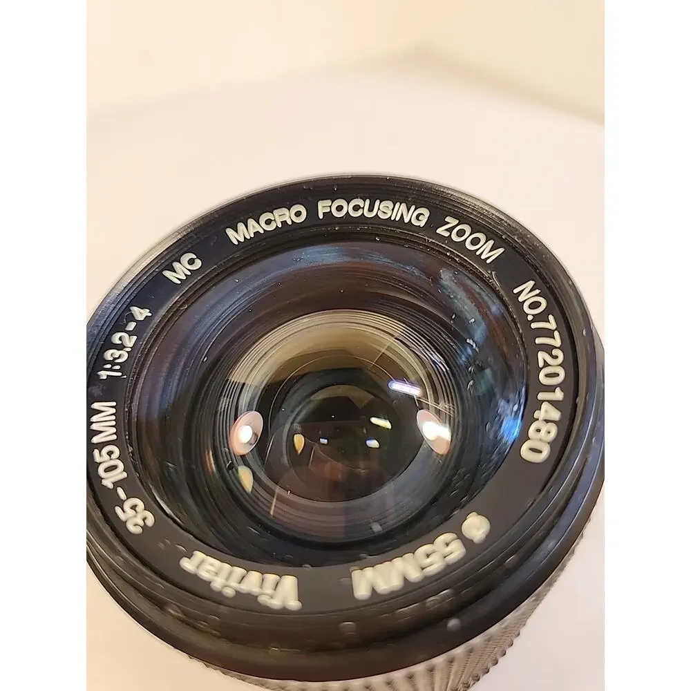 Vivitar 35-105mm 1:3.2-4 MC Macro Focusing Zoom Lens (6A)